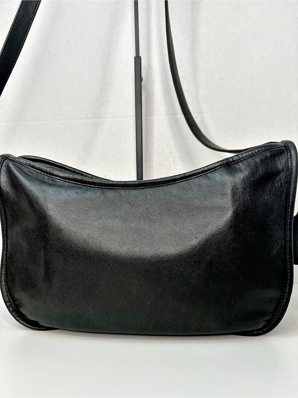 Coach Vintage Swinger Shoulder Bag